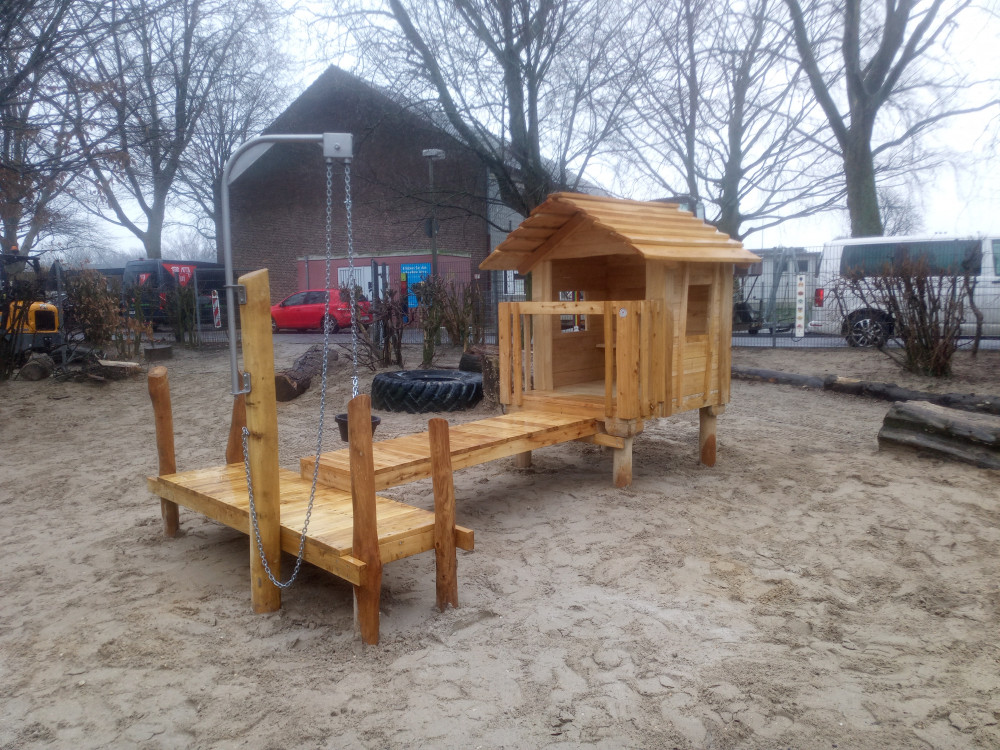 Fischerhütte mit Bootssteg